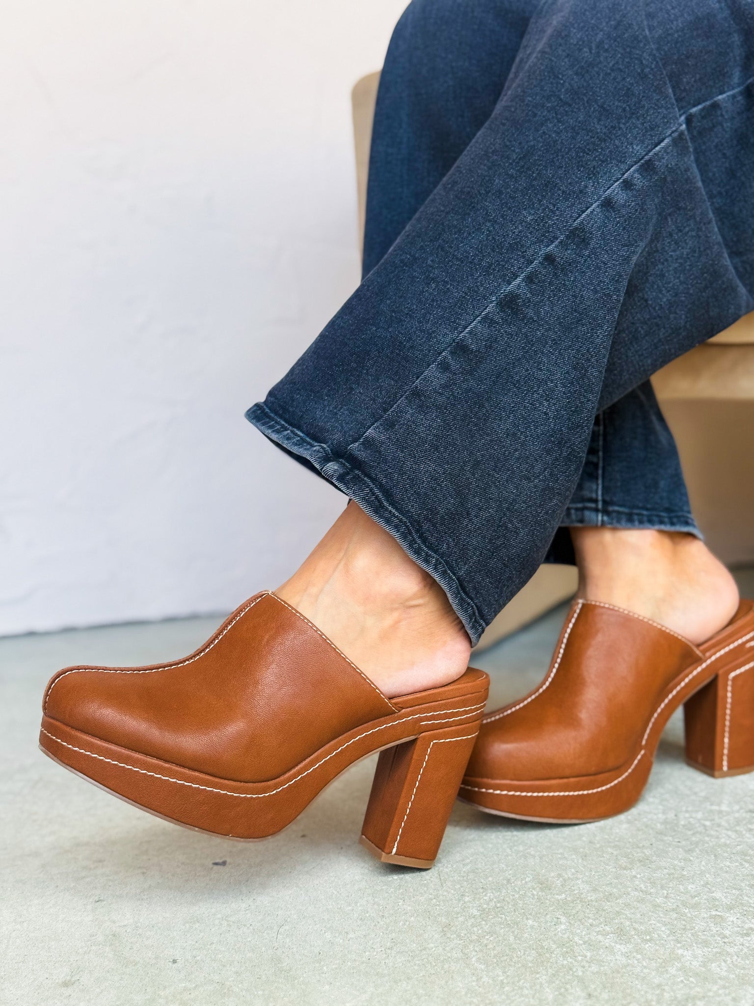 Krista Heeled Mule-Tan