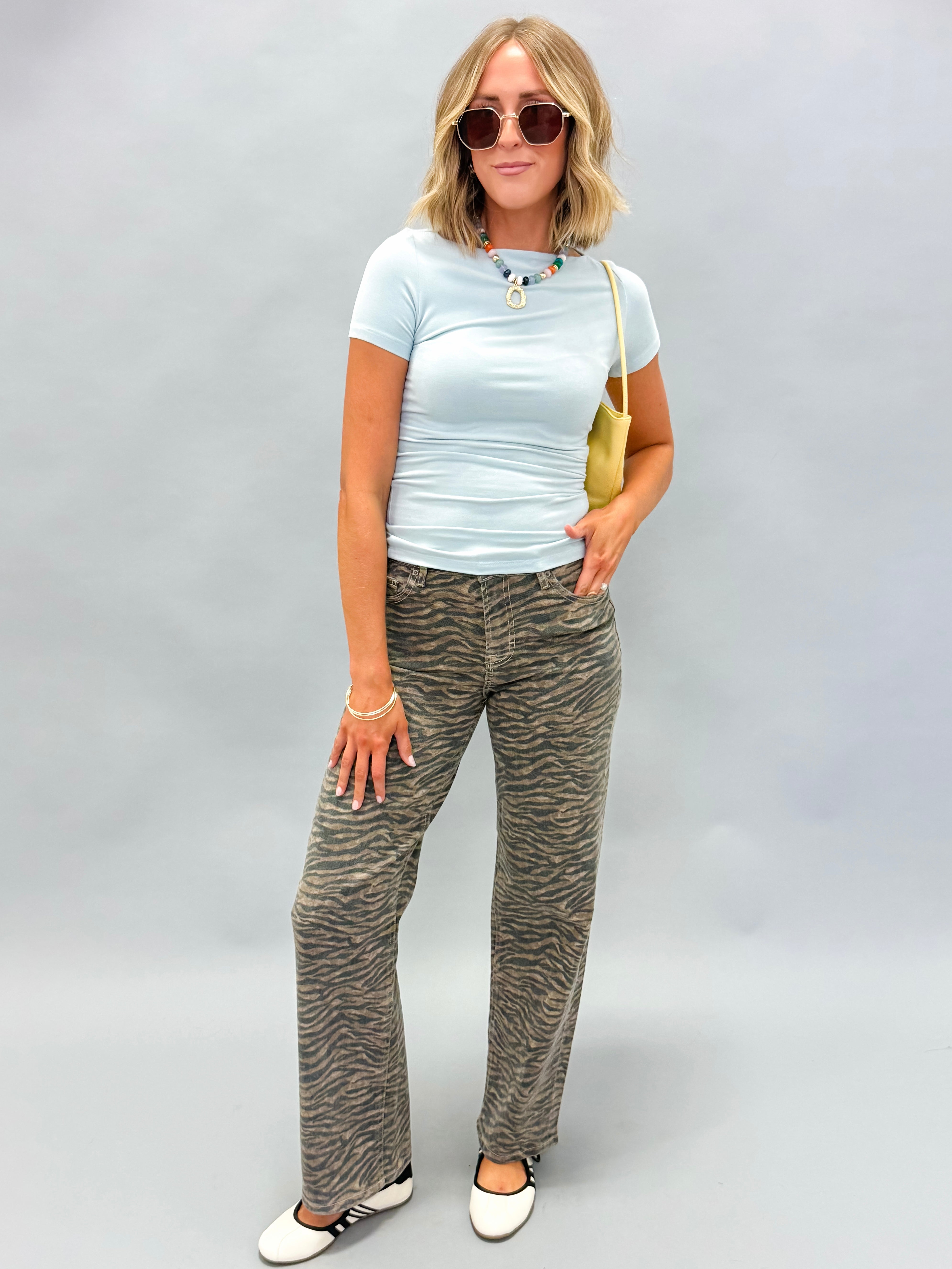 Kristin Boat Neck Basic Top-Blue