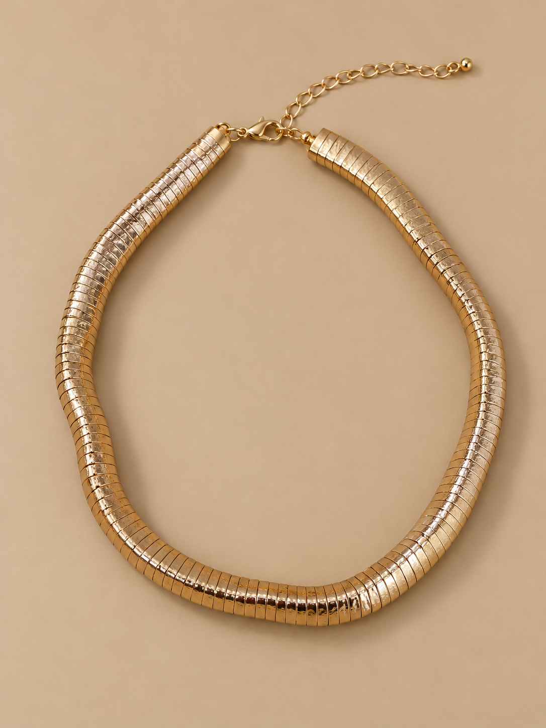 Lilly Flat Omega Chain Necklace