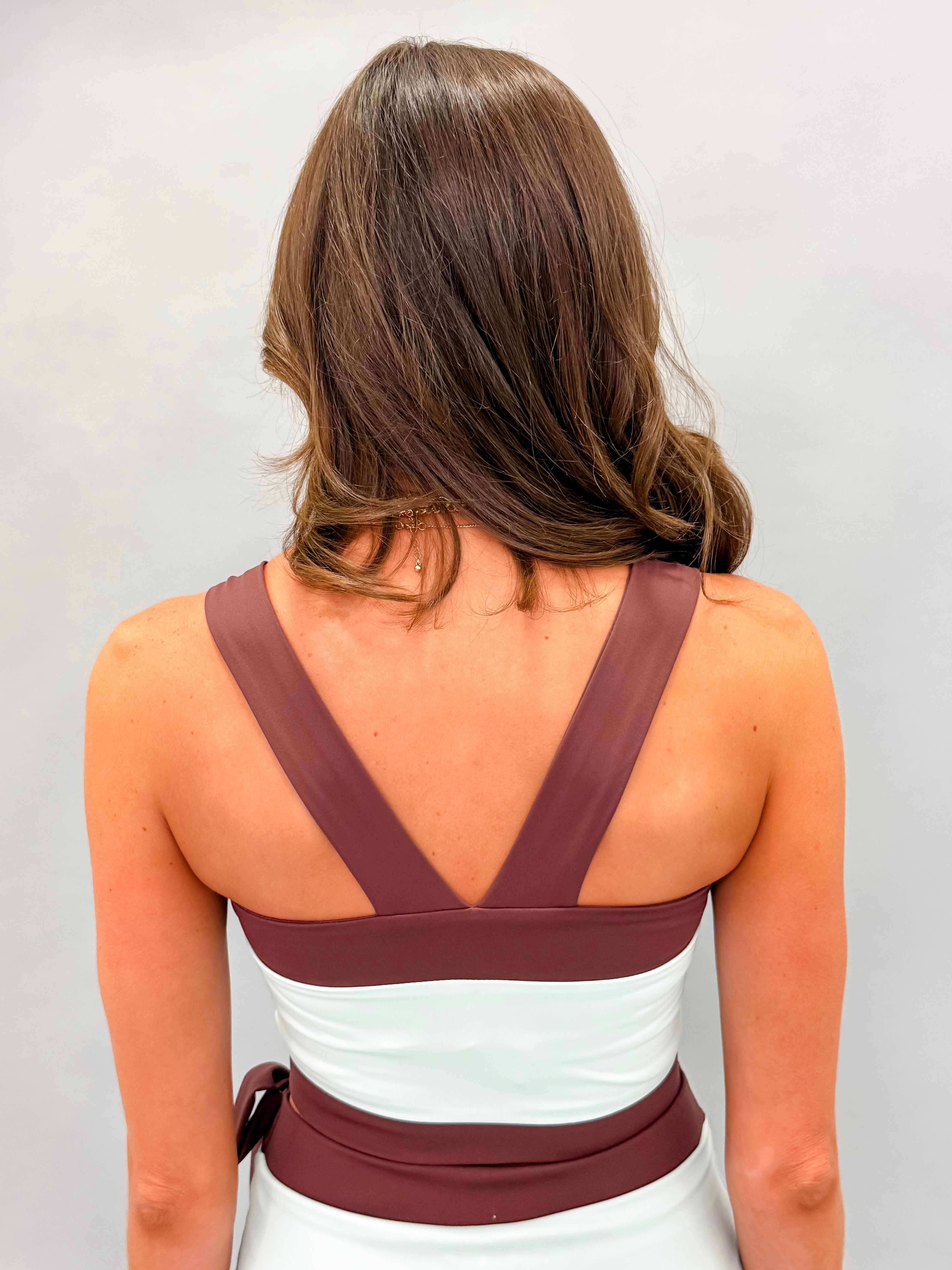 Macie Contrast Sleeveless Active Crop Top