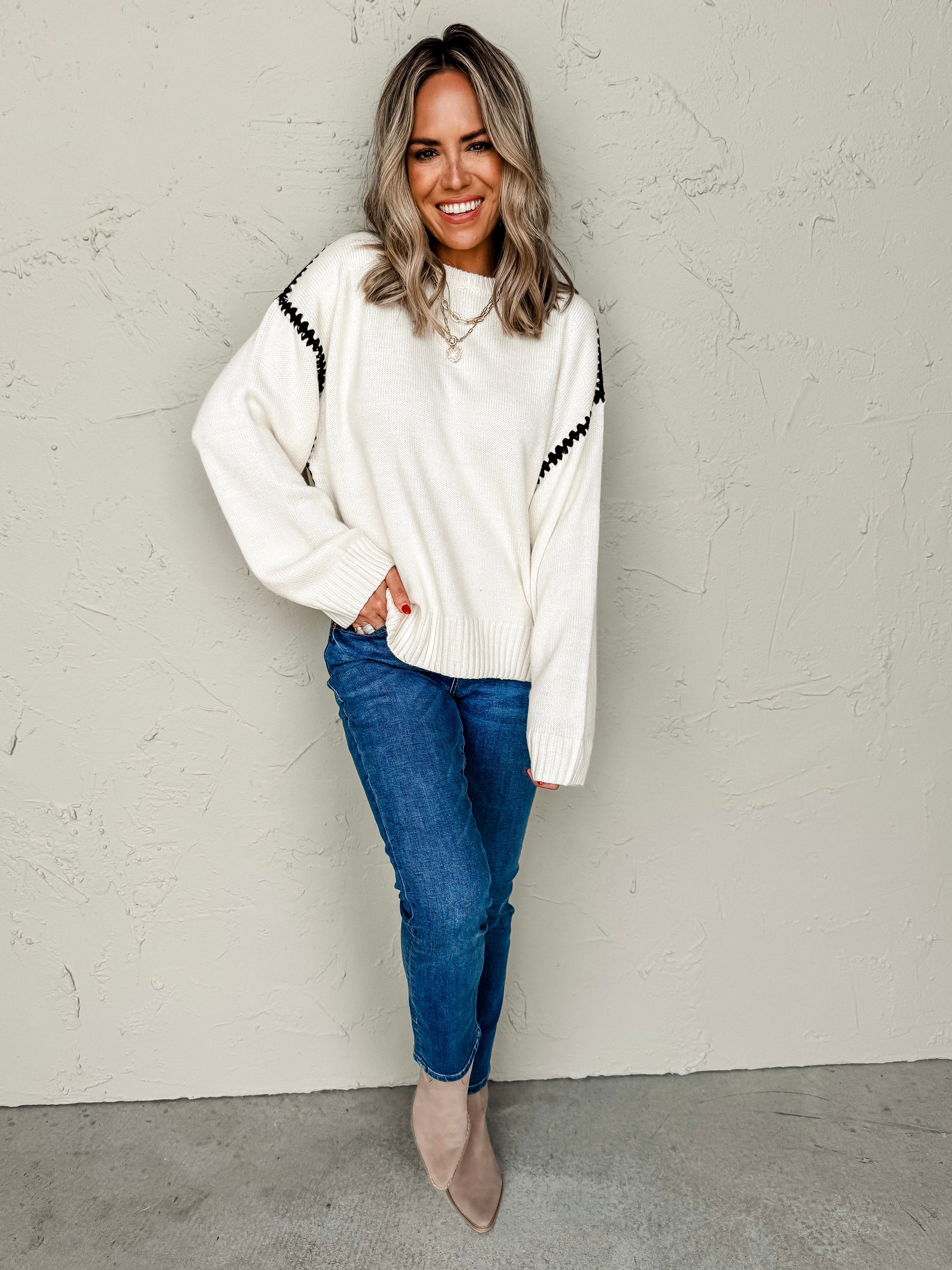 Meet In The Middle Contrast Stitch Sweater-Cream