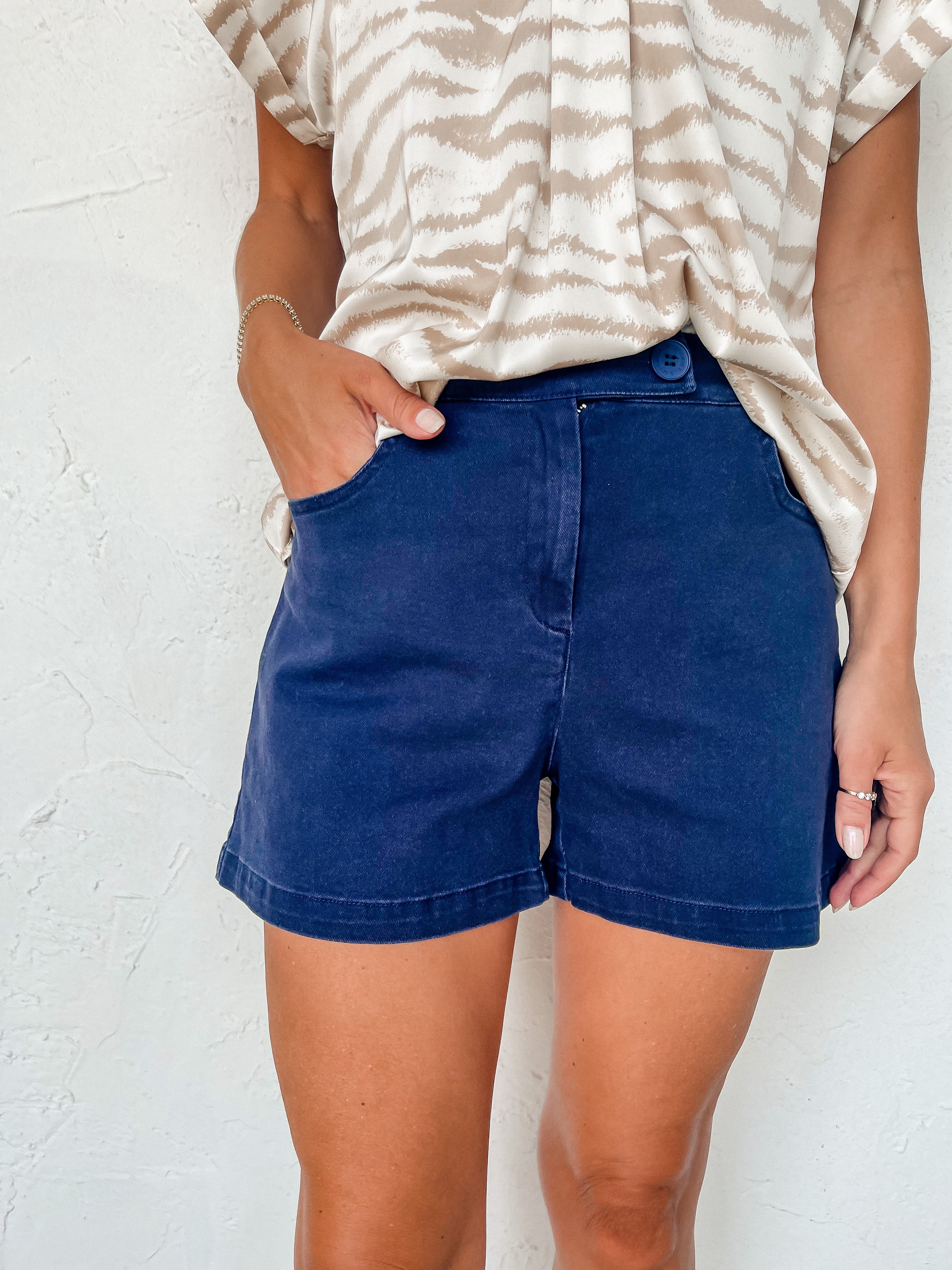 New Vision Pocketed Twill Shorts