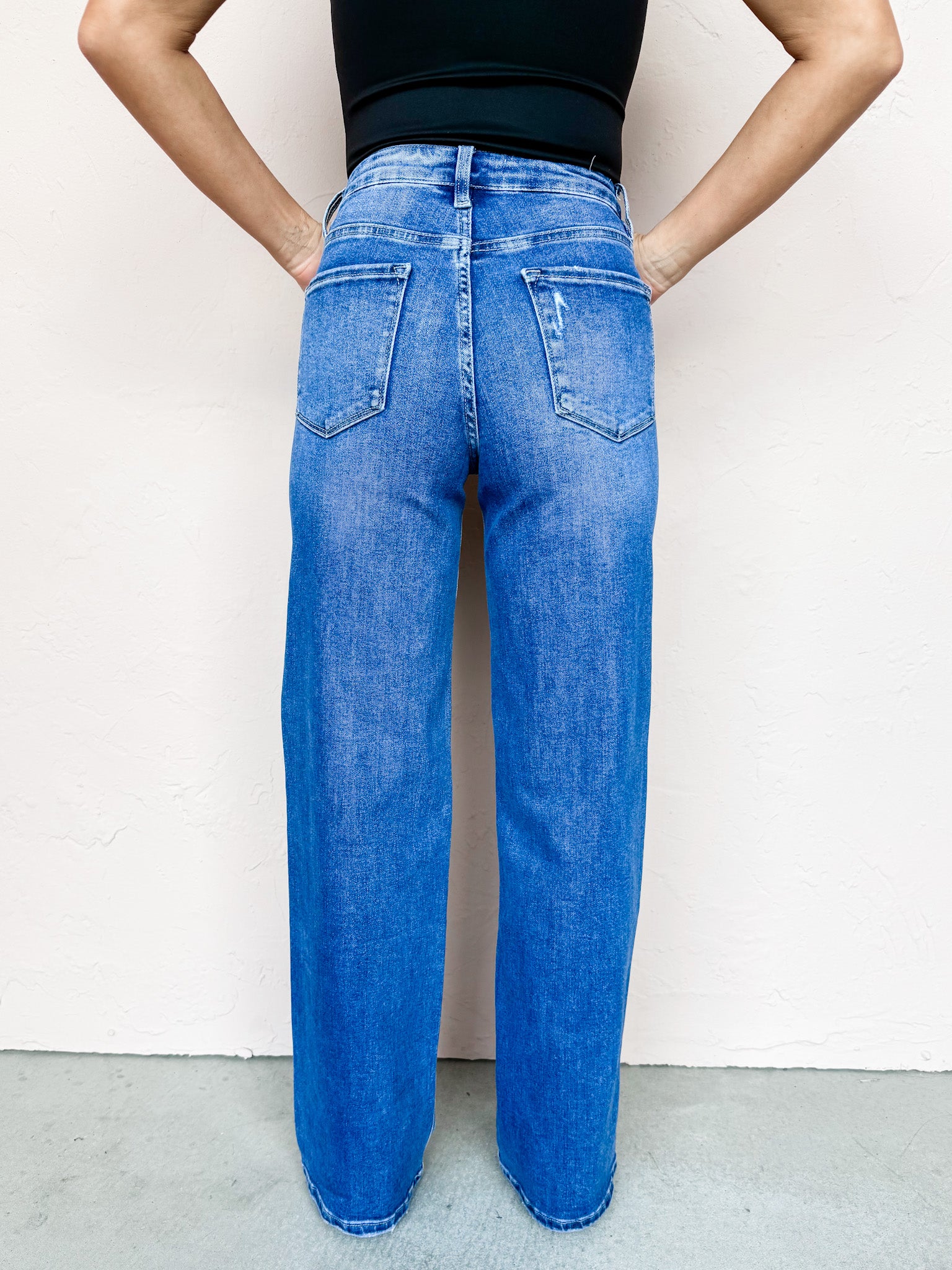 Newport 90's High Rise Wide Leg Jeans