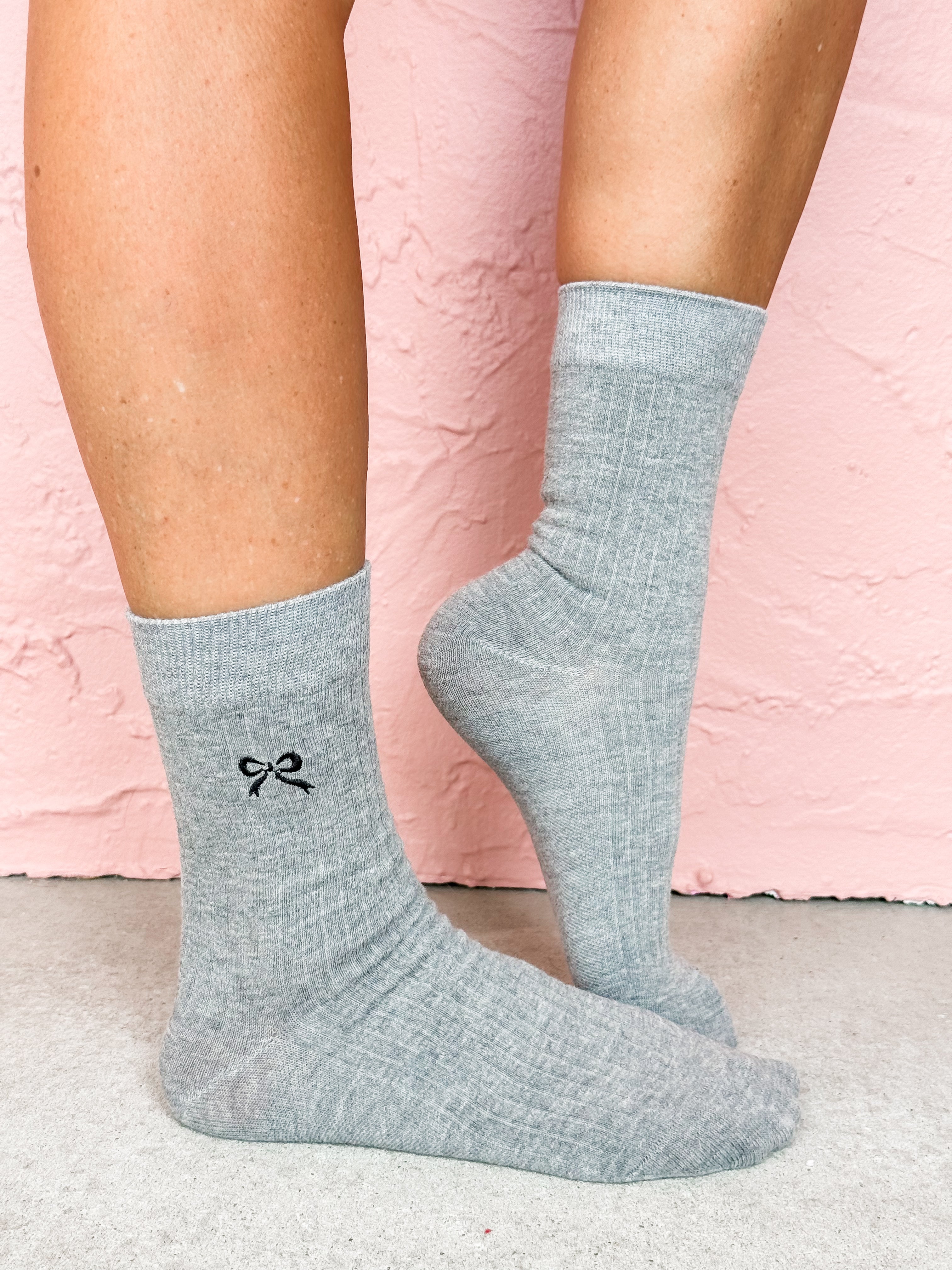 Simple Embroidered Bow Socks-Grey