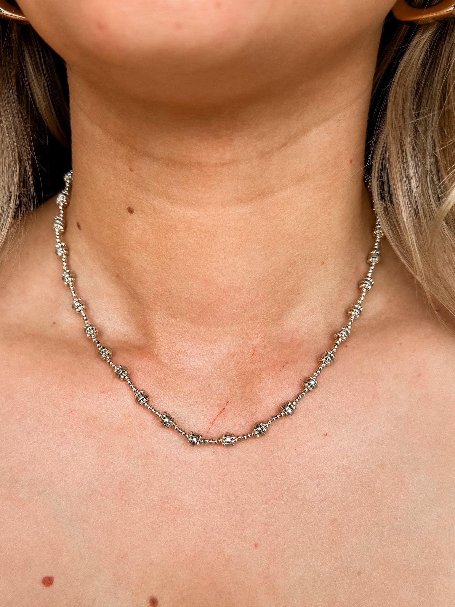 Simply Chic Two Tone Rondelle Beaded Necklace