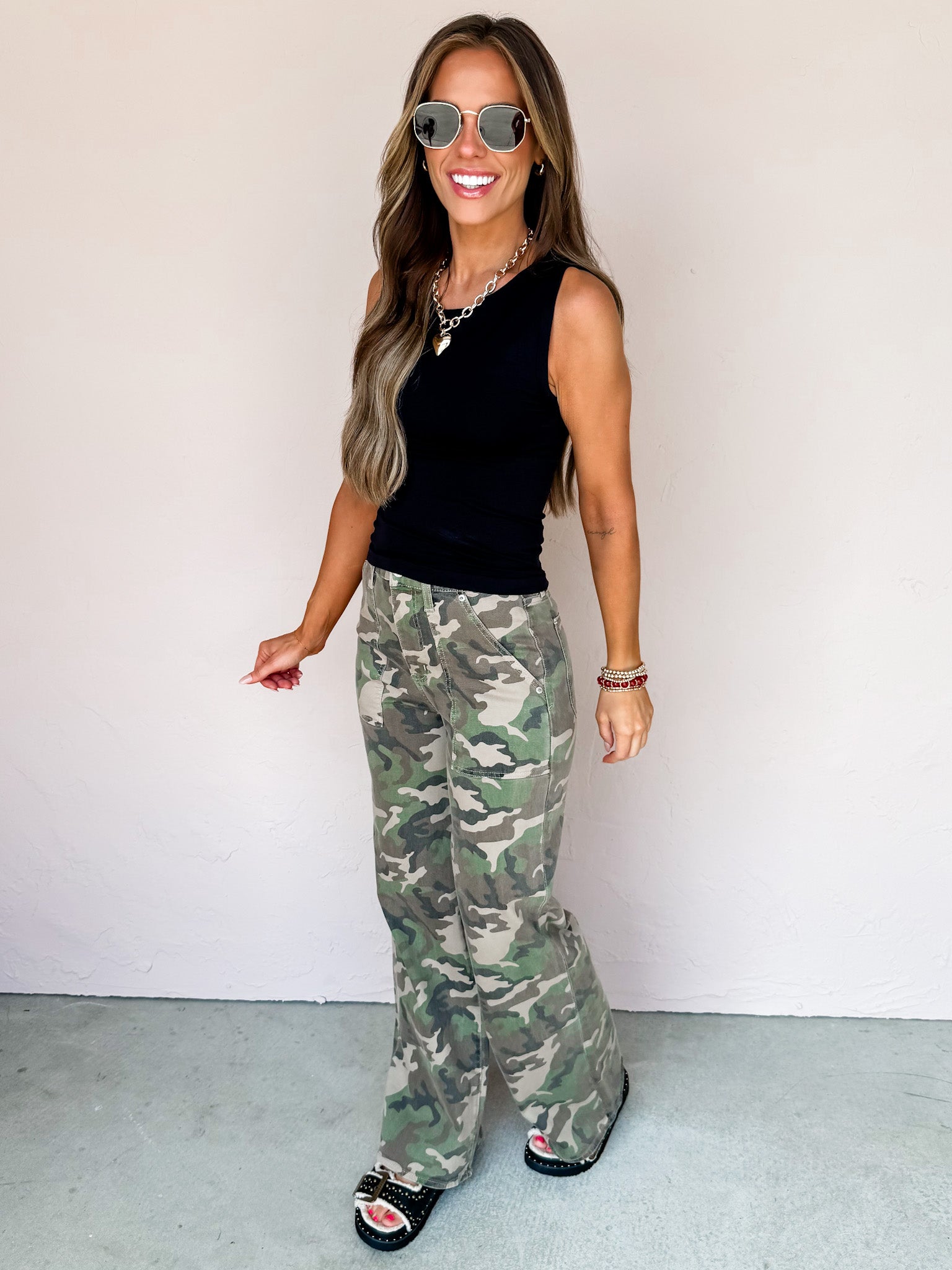 [DAZE] Far Out High Rise Wide Leg Jeans-Hideaway