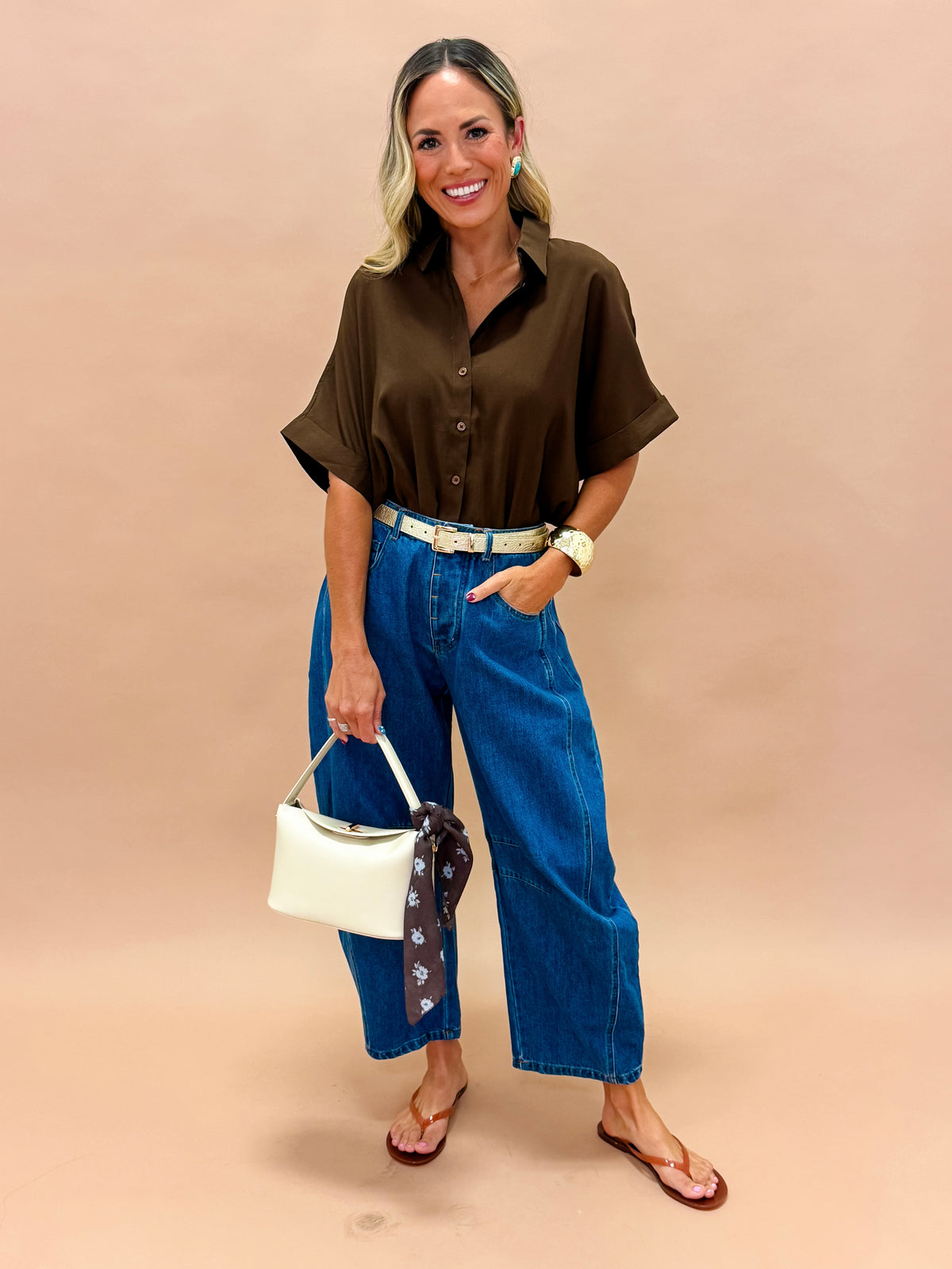 Sutton Short Sleeve Top-Brown