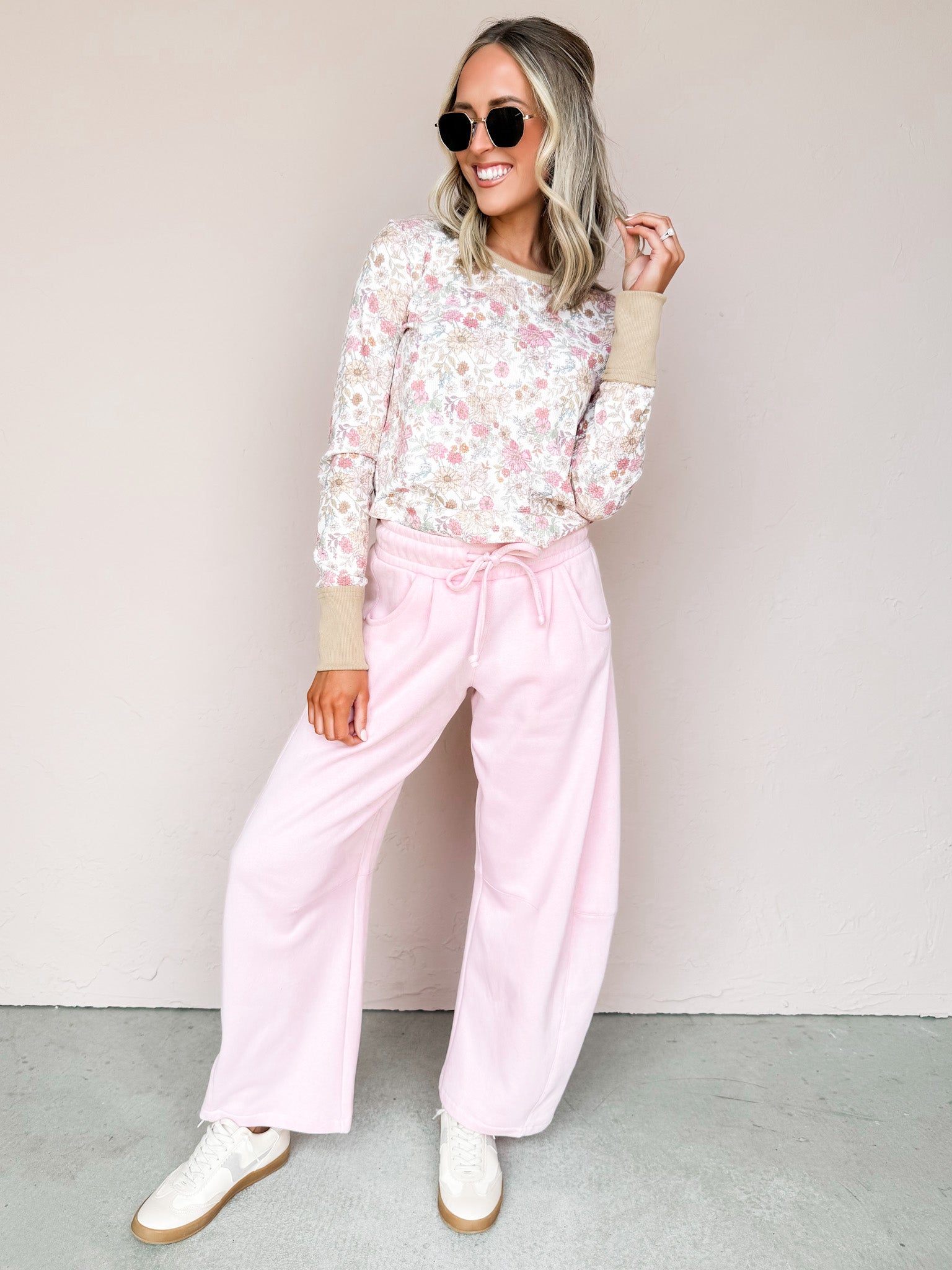 The Johnson Barrel Leg Sweatpants-Pink