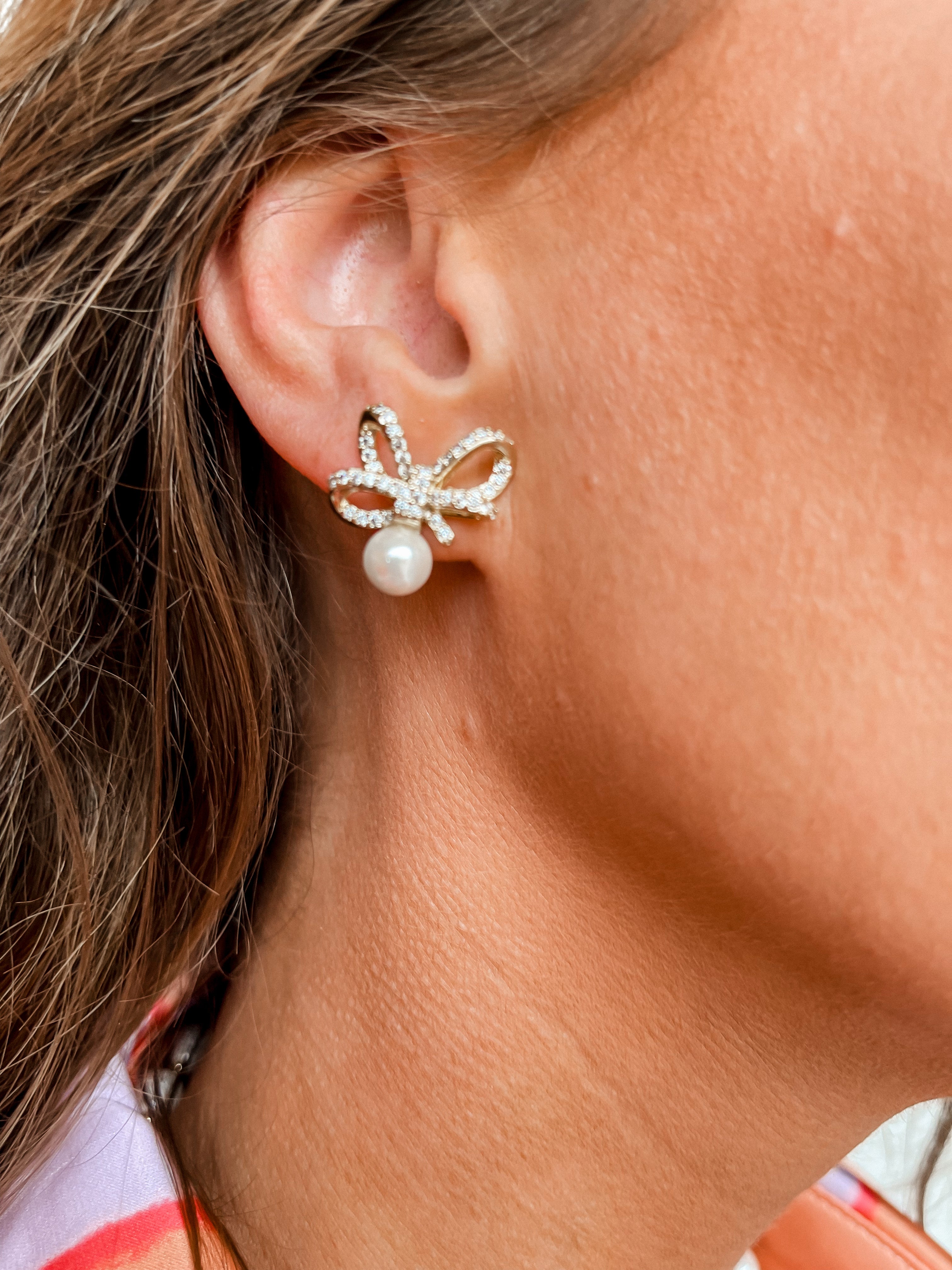 [Treasure Jewels] Crystal Ribbon Pearl Earrings-Gold