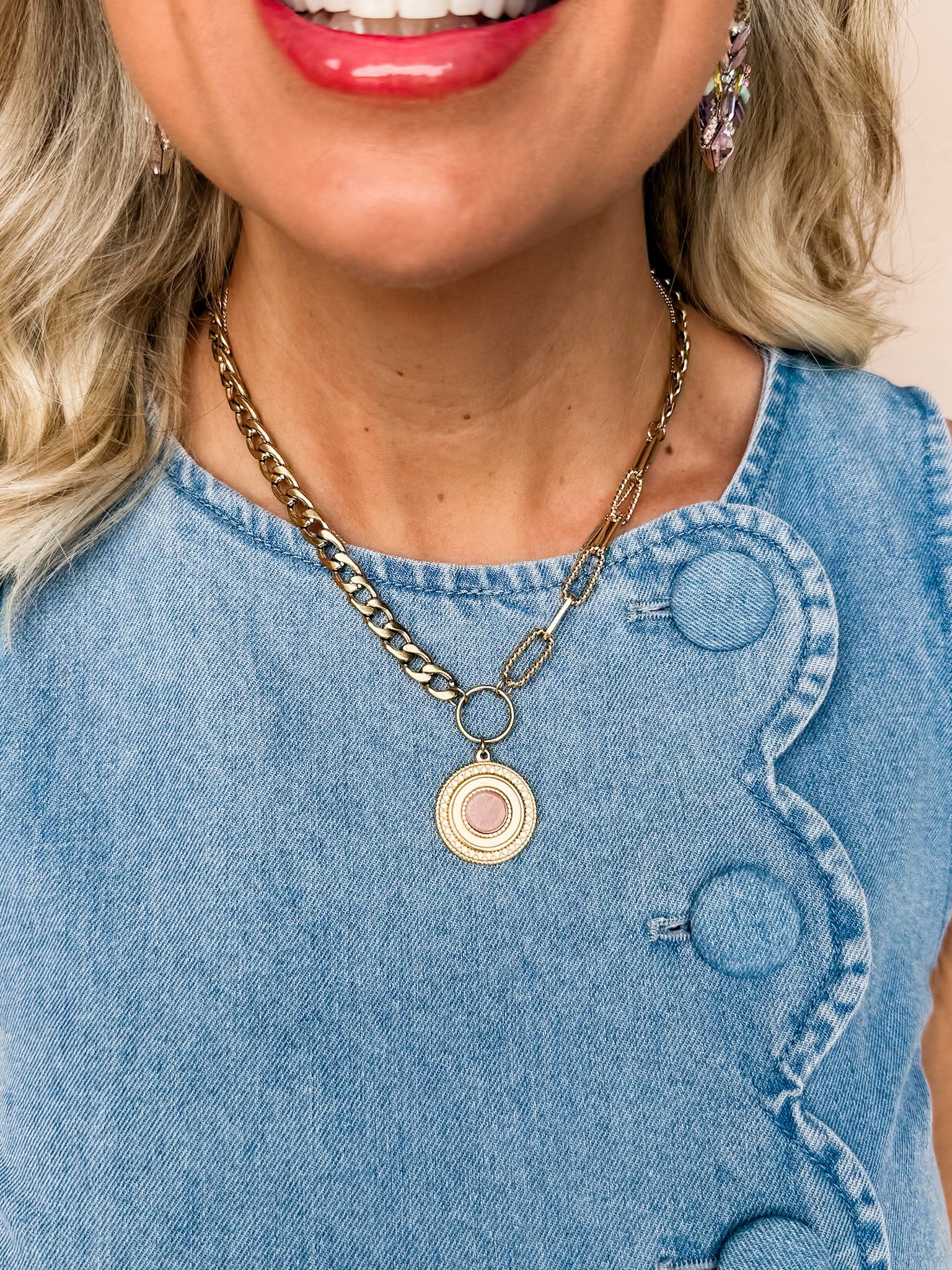 [Treasure Jewels] Desert Glow Coral Necklace