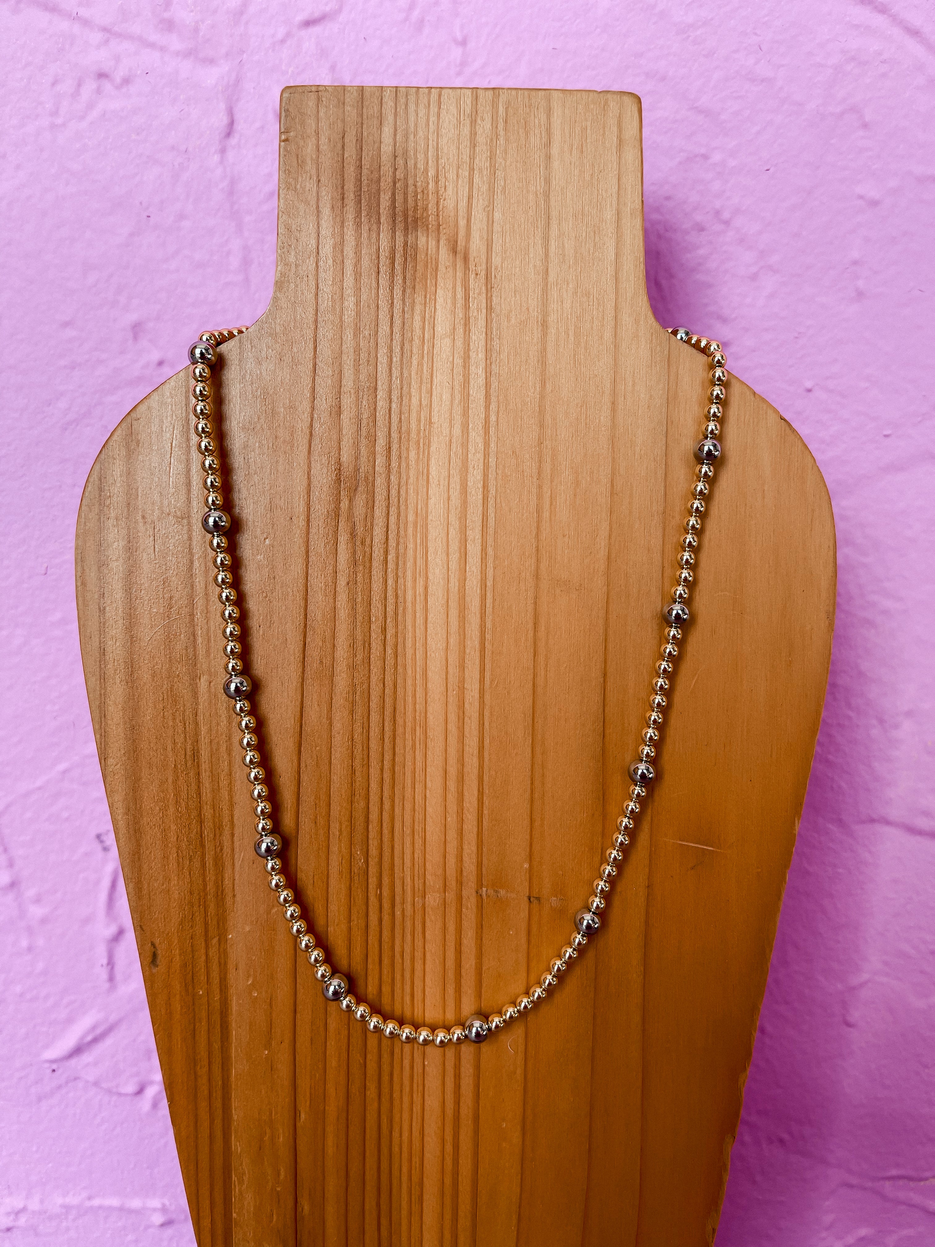 [Treasure Jewels] Gold And Silver Beaded Necklace