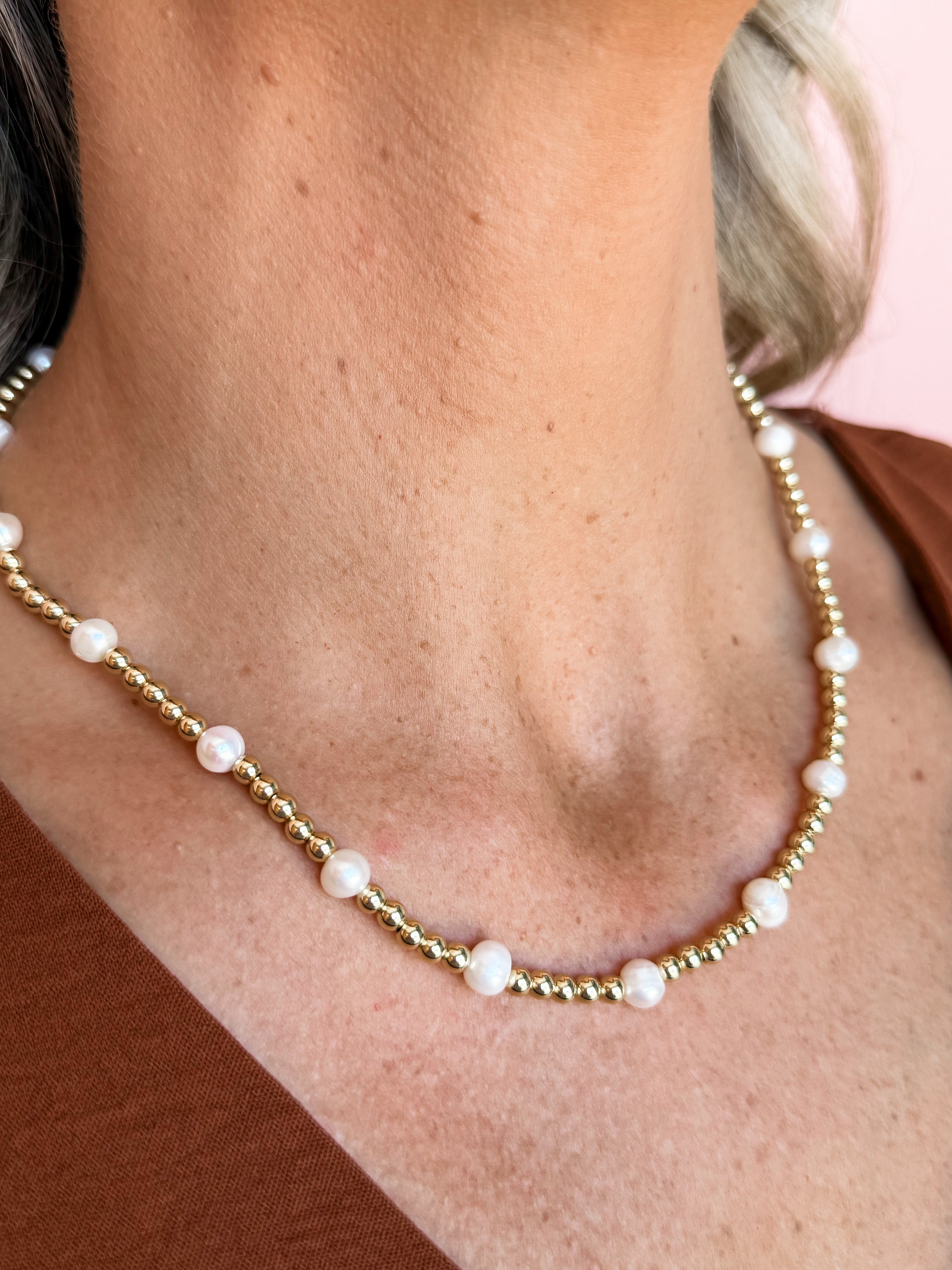 [Treasure Jewels] Gold Beaded and Pearls Necklace