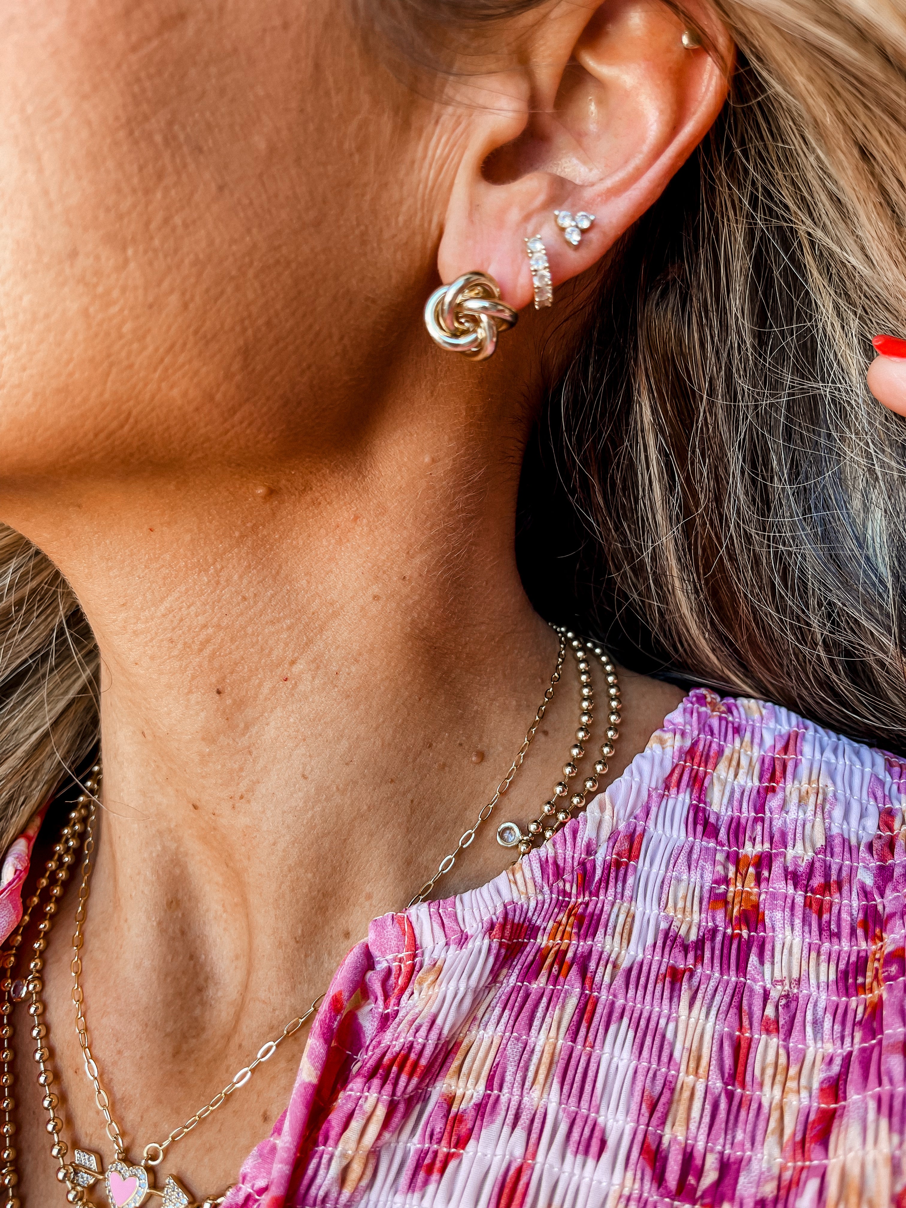 [Treasure Jewels] Gold Knot Stud Earrings