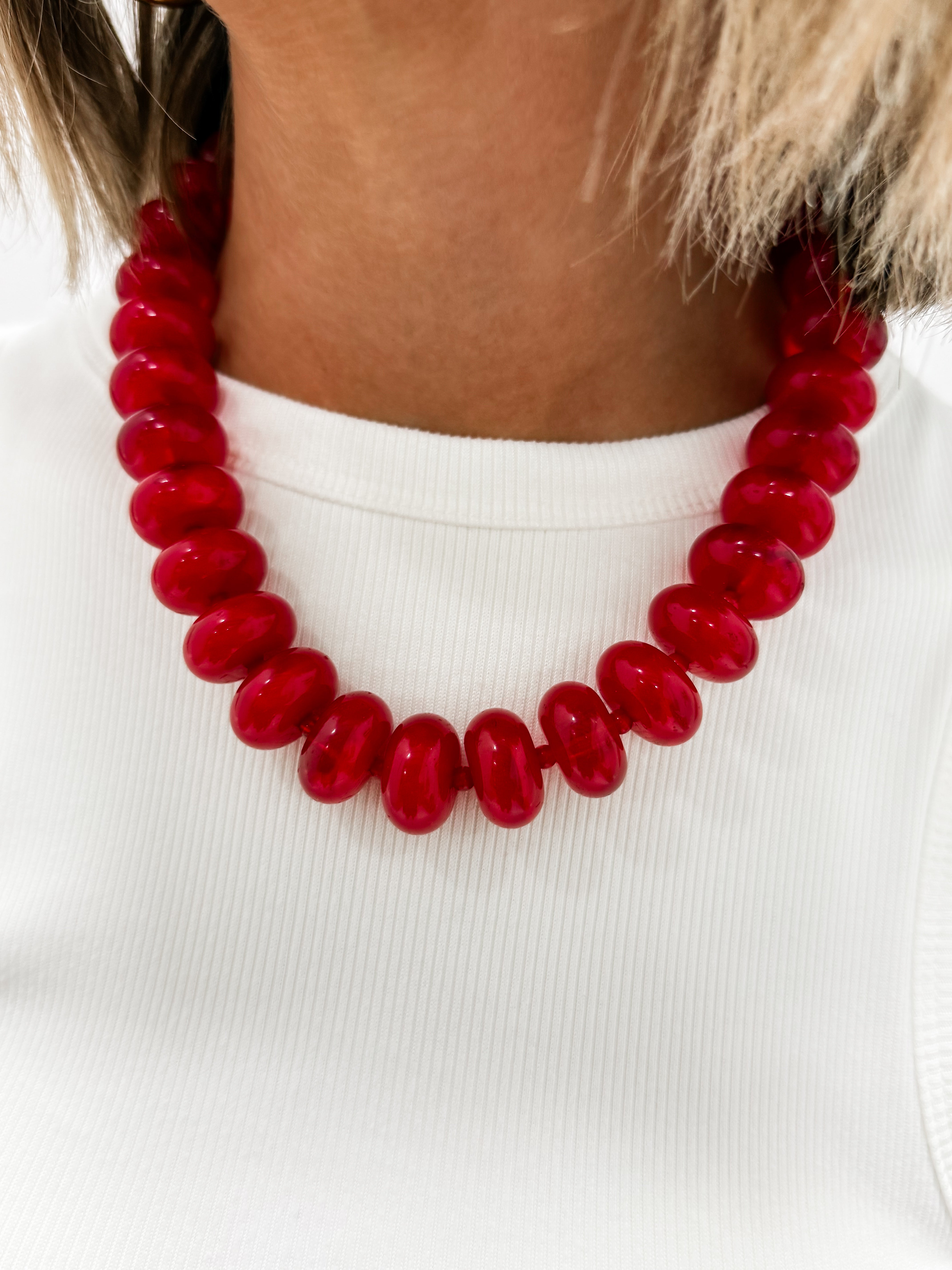 Wendee Chunky Solid Beaded Necklace-Red