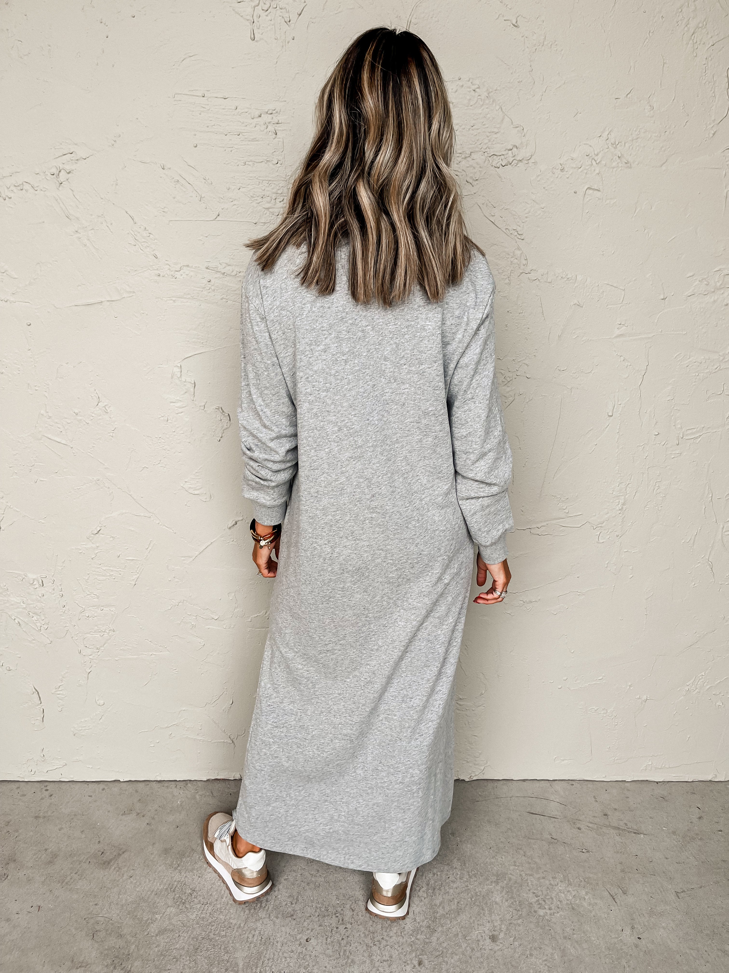 [Z Supply] Aspen Maxi Sweatshirt Dress-Classic Heather Grey